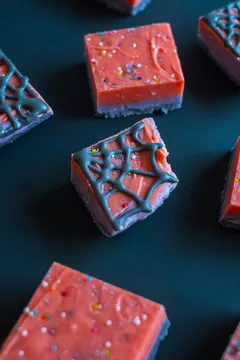 掌上九游，畅玩无阻！🚀